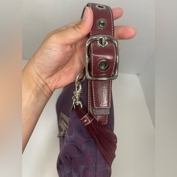 COACH SLIM DUFFLE signature Crossbody Suede Hobo F04K-9349 Plum Purple - Picture 5 of 16